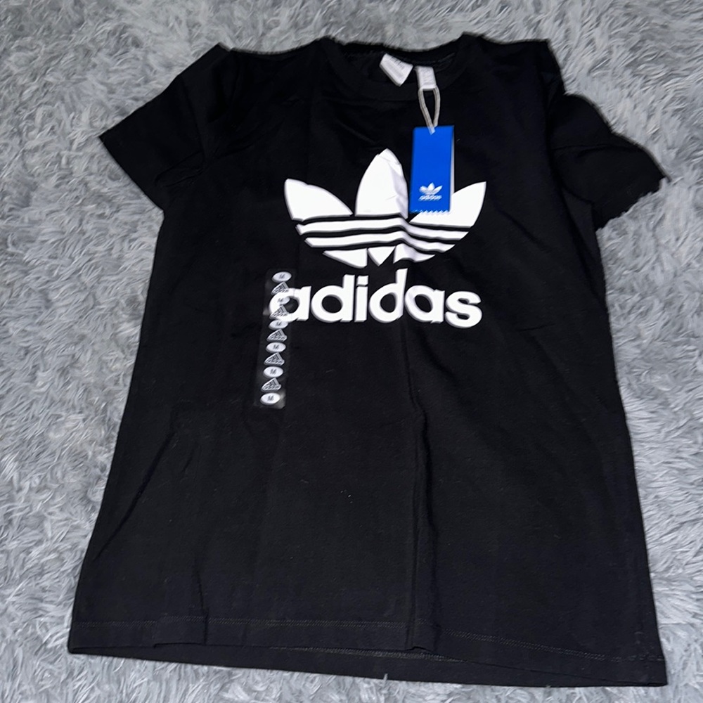 Adidas T-Shirt